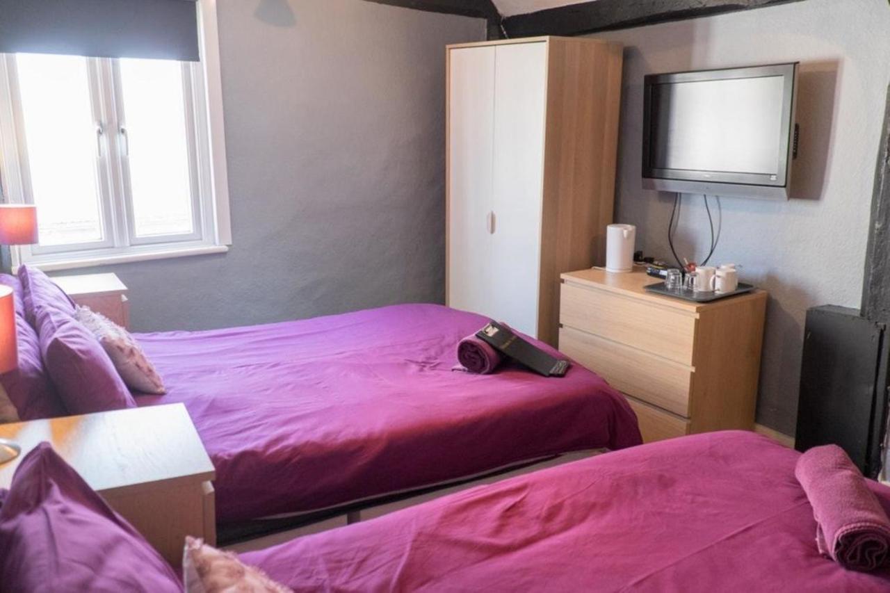 Oyo The Bell Hotel Hoddesdon Luaran gambar